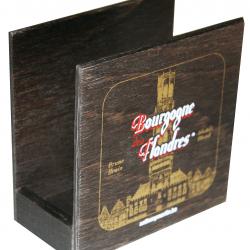 Wooden coaster holder with decoration